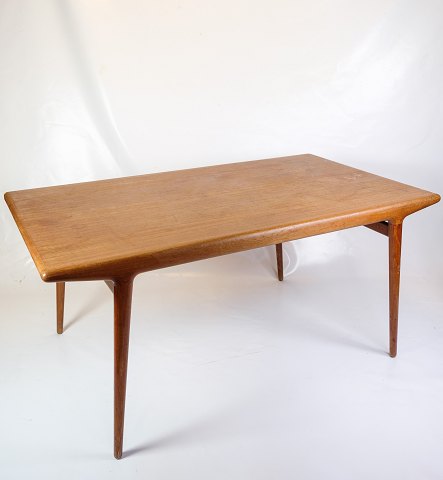 Spisebord - Teak - Udtræk - Johannes Andersen - Uldum Møbelfabrik - 1960erne
Flot stand
