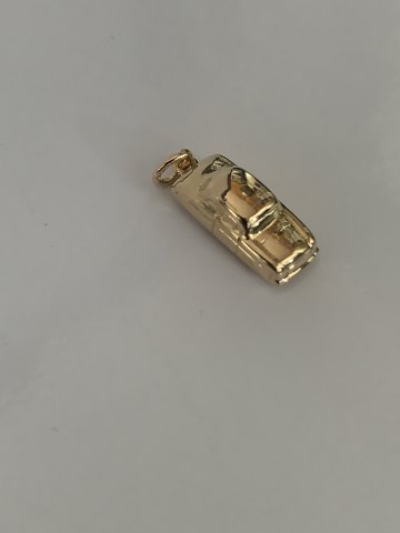 Pendant 14 carat gold, designed as a car. Classic pendant.