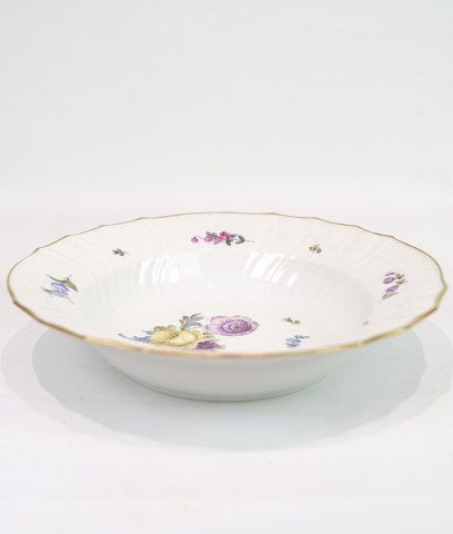 Deep/Pasta plates - Kgl. Saxon Flower - Hand Painted - Decorated With Gold - 
Royal Copenhagen - Approx. Year 1923
Great condition
