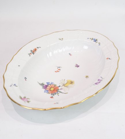 Fad - Kgl. Saxon Flower - Hand Painted - Decorated With Gold - Royal Copenhagen 
- Approx. Year 1923
Great condition
