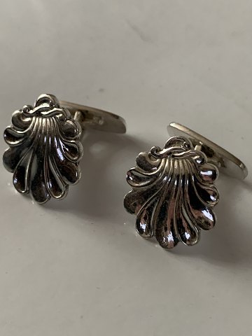 Cufflinks in silver
Stamped 830s m 363
Height 21.67 mm