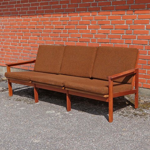 Illum Wikkelsø sofa 
Capella
3 pers
189 cm