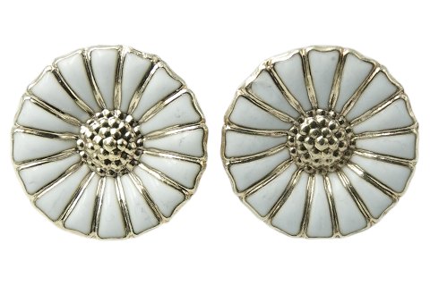 Georg Jensen Silver
Small Daisy ear rings