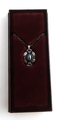 Georg Jensen. Sterling silver 2000 jewelry with chain.