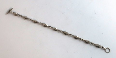 Georg Jensen. Sterling (925). Armbånd. Design 180. Længde 19 cm.