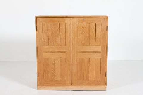 Storage furniture
