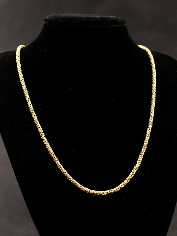 Neck jewellery