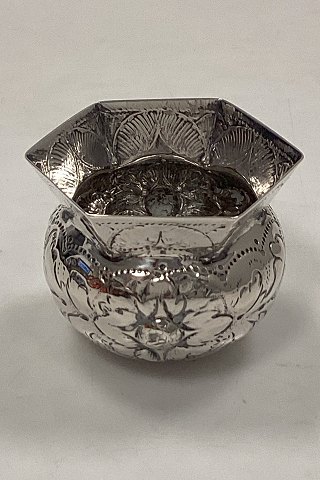 item no: 615669