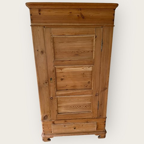Storage furniture