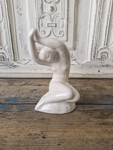 Figurines