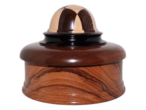 Michael ModeUnik lågkrukke i træ fra 1999