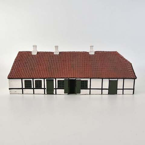 item no: 640132
