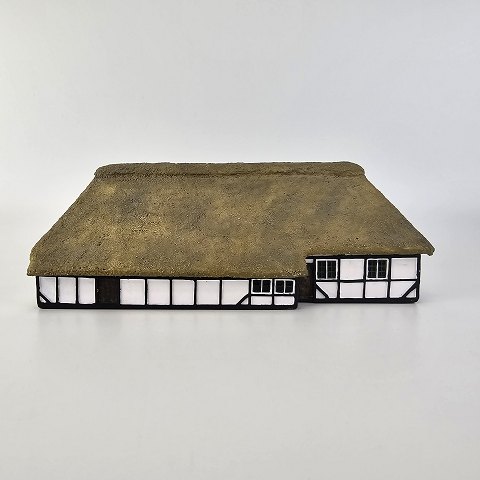 item no: 640152