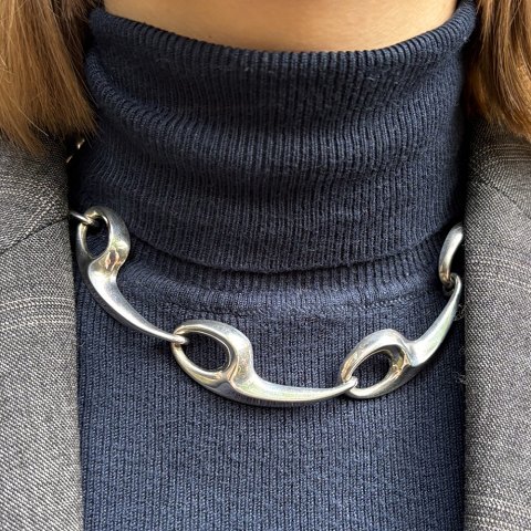Bent Knudsen; Halskæde i sterling sølv, nr. 46