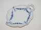 Empire
Small leaf shaped cake dish from 1915-1948