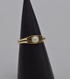 14k guldring m. perle. Str. 56,5