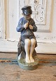 Royal Copenhagen figur no. 905 - Dreng der snitter