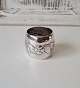 Evald Nielsen large napkin ring in silver decorated with flowers