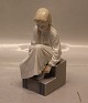 Art Nouveay B&G 1841 Girl sitting on the steps 21.5 cm IPI B&G Porcelain