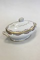 Royal Copenhagen Stel nr. 478 Rosenguirlande med guld Oval terrin No 9058