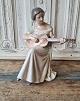 B&G Figure - woman with guitar no. 1684