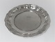 Silver bottle tray (830). Diameter 15.5 cm. Good quality.