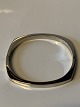 Bracelet 14 carat white gold
Stamped 585
Measures 63.55 mm approx
Height 5.96 mm