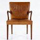 Danish master carpenter
Armchair in solid teak and original, patinated natural leather.
1 pc. in stock
Good, used condition
