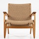 Hans J. Wegner / Carl Hansen & Son
CH 25 - Armchair in patinated oak and new paper yarn. Designed in 1950.
Contact us regarding stock
Good, used condition

