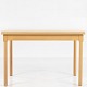 Børge Mogensen / Fritz Hansen
FH 4500 - Coffee table in beech with reversible top and brass hinges.
1 pc. in stock
Good condition
