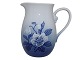 Christmas Rose
Large milk pitcher 17.8 cm.