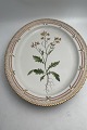 Royal Copenhagen Flora Danica Serveringsfad No 3518