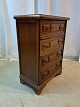Kommode Kr. 550,-