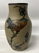 Bornholmsk keramik, Hjorth, Vase med fugle motiv. Højde 12,5 cm.