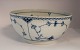 Royal Copenhagen. Musselmalet, halvblonde. Stor salat skål. Model 631. Diameter 24 cm. Højde 11 cm.  (3 sortering).