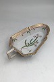 Royal Copenhagen Flora Danica Asiet med Hank No. 343 / 3543