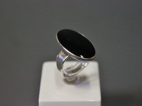 KAD ringen - Ring i sterling sølv med stor flot onyx sten. * 5000m2 udstilling. - Ring i 925 sterling sølv med flot sten. * 5000m2 udstilling.