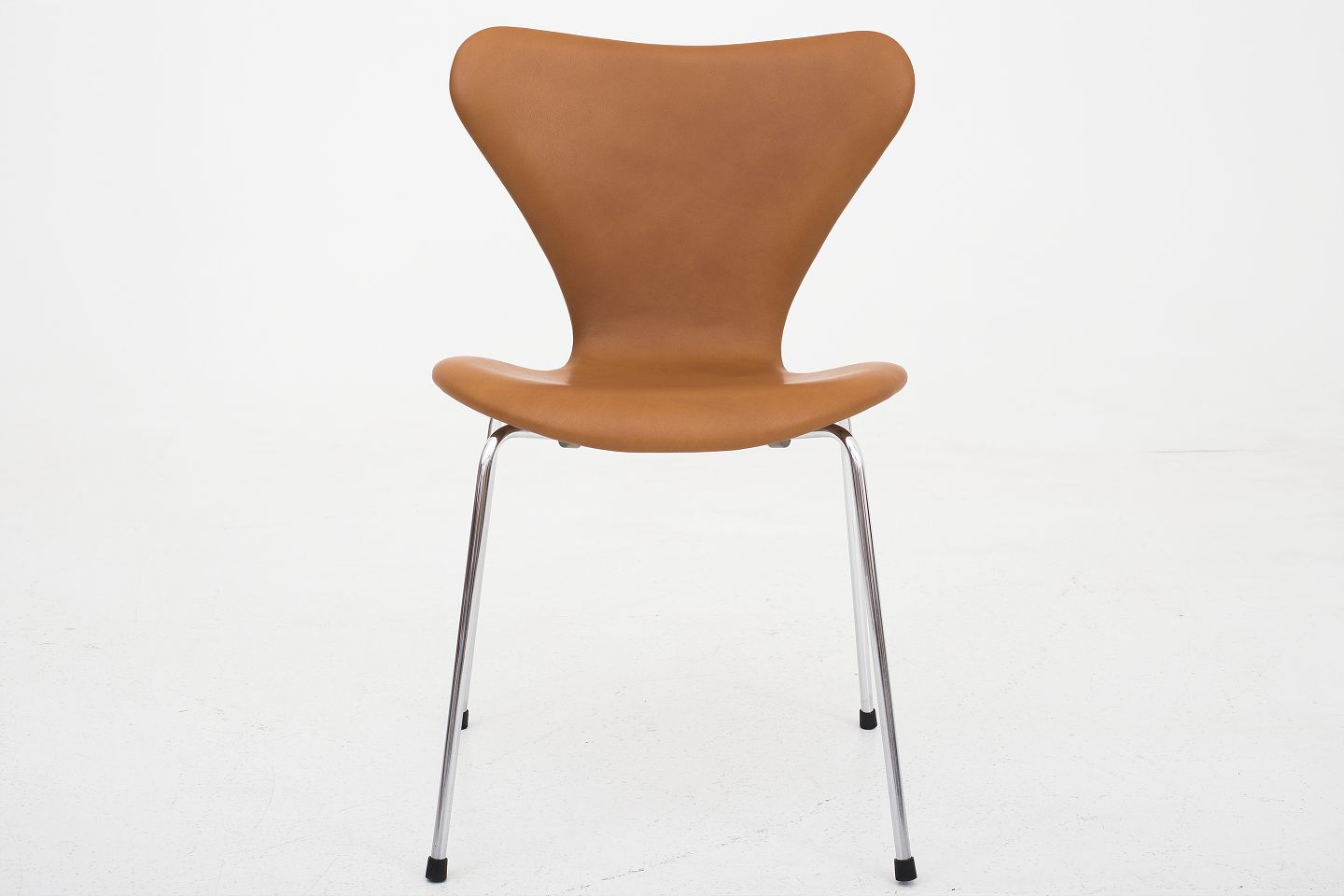 KAD ringen Arne Jacobsen Fritz Hansen AJ 3107