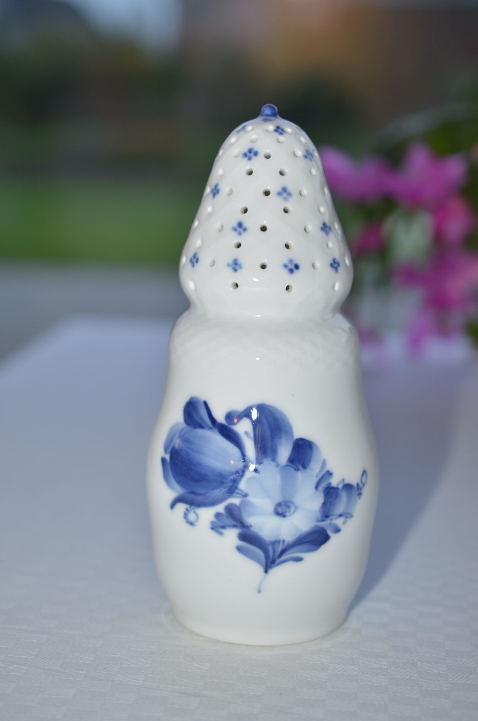 KAD ringen - Royal Copenhagen, Blue Flower Braided, Vase * * SOLD - Royal  Copenhagen, Blue Flower Braided, Vase * * SOLD