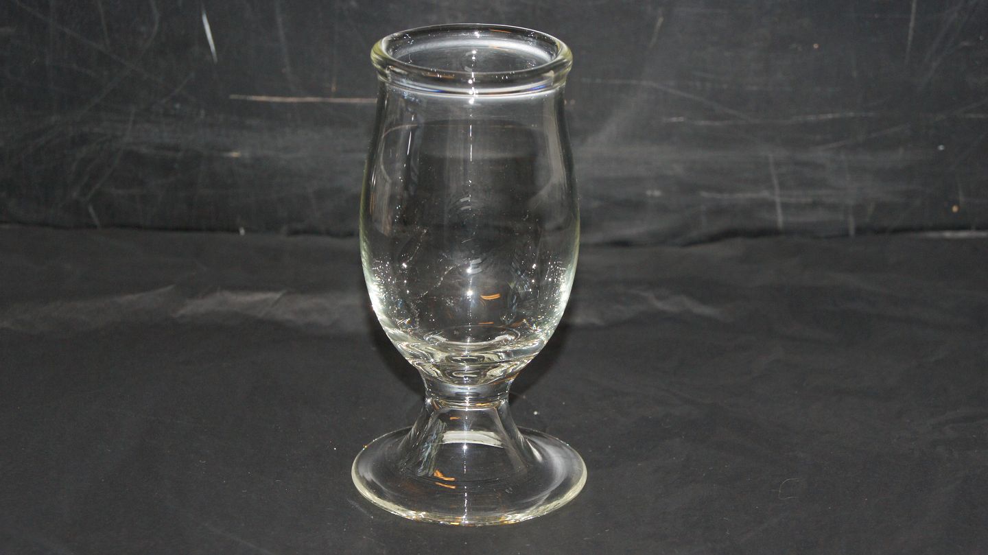 sfære skandale søster KAD ringen - Port wine glass #Perle, Holmegaard Glas * Design: Per Lï¿½tken  * SOLD - Port wine glass #Perle, Holmegaard Glas * Design: Per Lï¿½tken *  SOLD