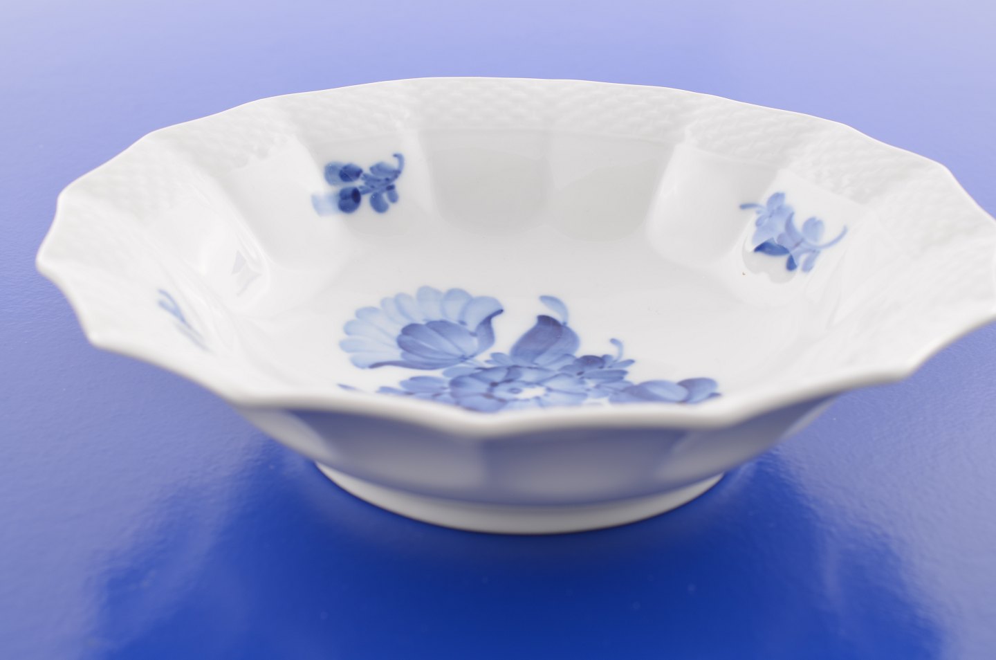 KAD ringen - Royal Copenhagen Blue flower braided Bowl 8009 - Royal  Copenhagen Blue flower braided Bowl 8009