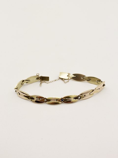 14ct gold bracelet sold