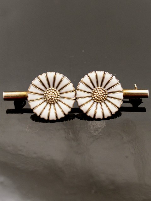 Marguerit Broche