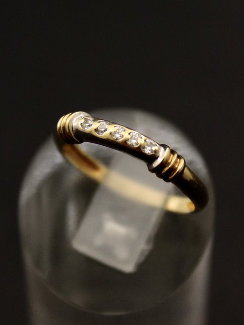 14 carat gold ring