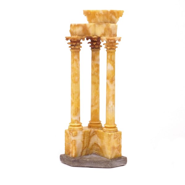 Grand Tour souvenir in Form von dem Tempel Vespasians, Rom. Mitte des 
19.-Jahrhunderts. H: 32cm