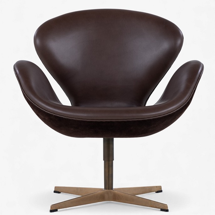 Arne Jacobsen / Fritz Hansen.AJ 3320 - 